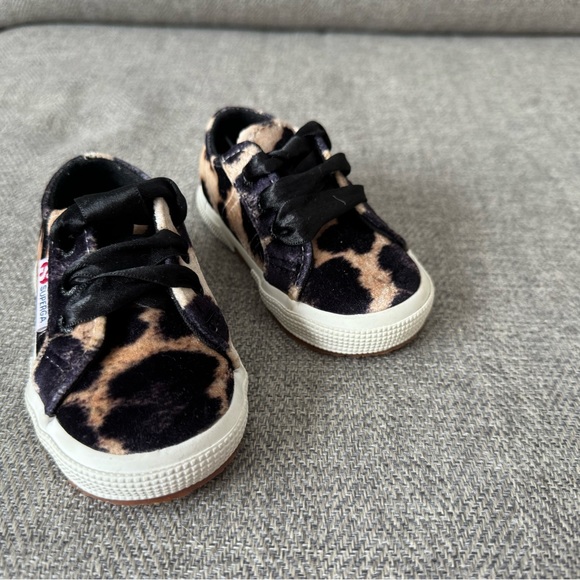 Supers Leopard Print Velvet Toddler Sneaker - Picture 5 of 5